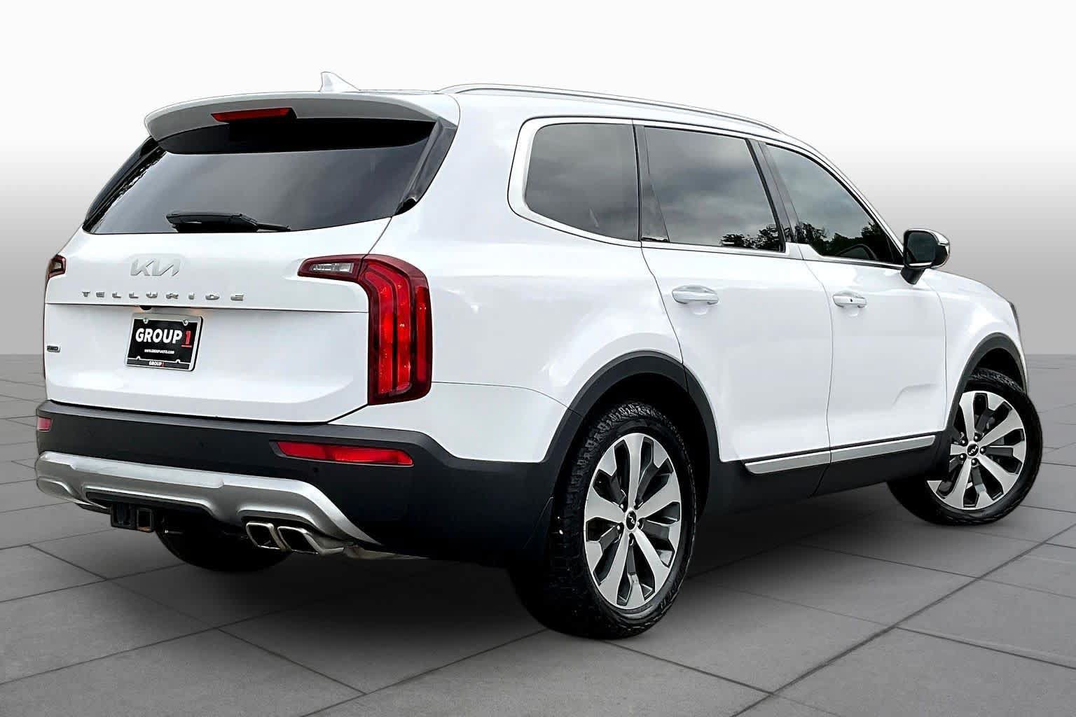 Used 2022 Kia Telluride S AWD/4WD image 13