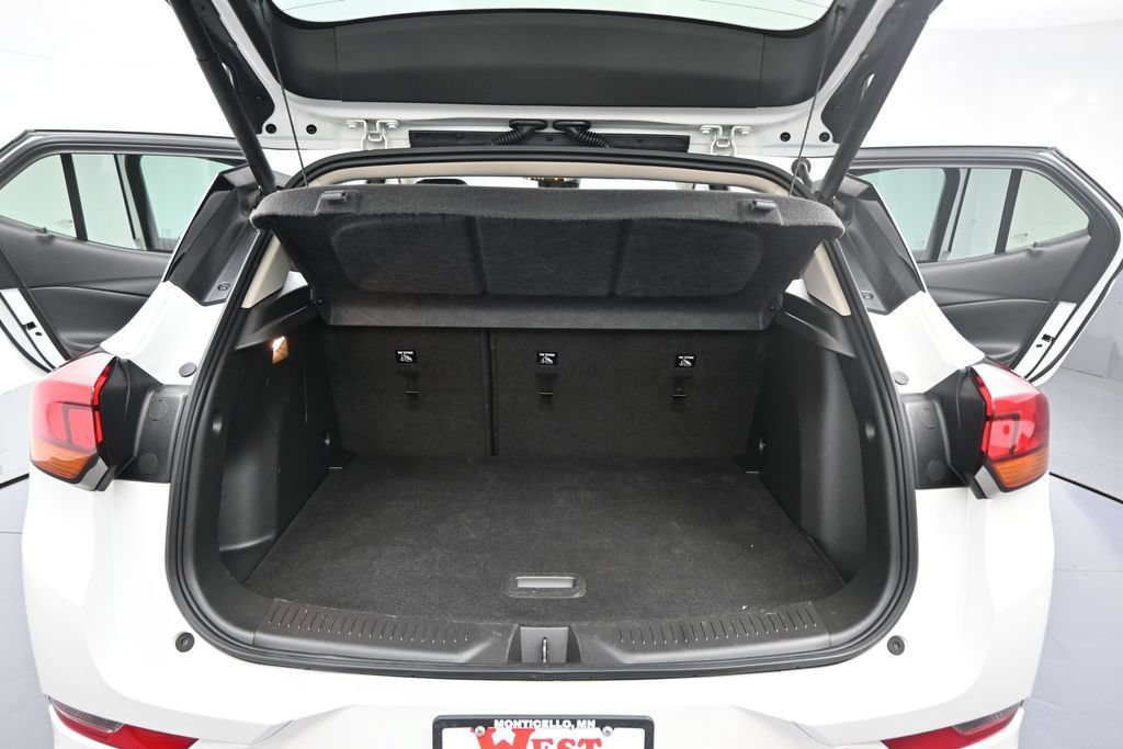Used 2022 Buick Encore GX Select w/ Sport Touring Package AWD/4WD image 26