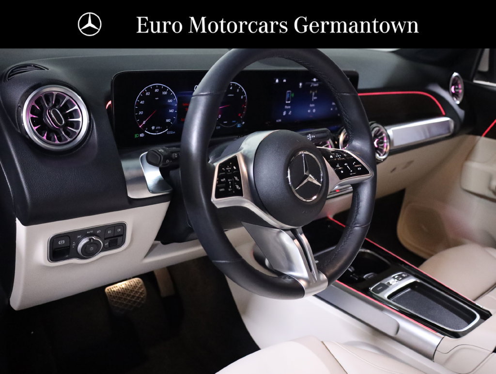 Used 2026 Mercedes-Benz GLB 250 4MATIC image 29