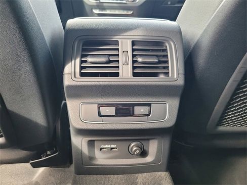 Used 2023 Audi Q5 2.0T Premium w/ Convenience Package image 17