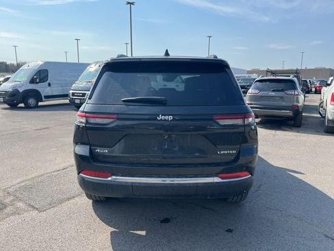 Used 2024 Jeep Grand Cherokee Limited image 5