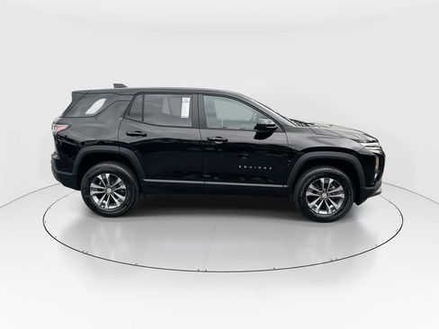 New 2026 Chevrolet Equinox LT w/ Safety and Technology Package image 9