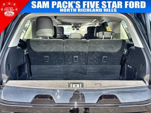 Used 2025 Ford Expedition Active AWD/4WD image 34