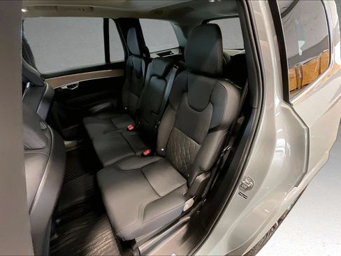 Used 2026 Volvo XC90 B6 Plus w/ Protection Package AWD/4WD image 23