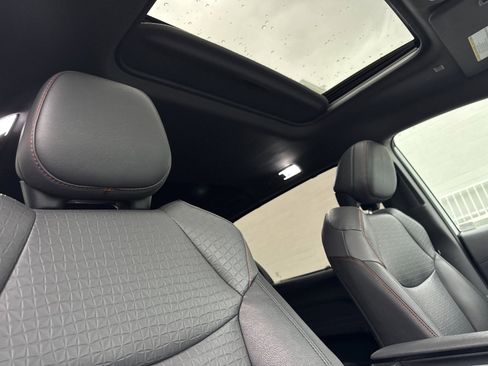 Used 2023 Toyota Sienna XSE image 17