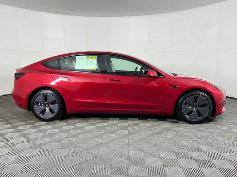 Used 2022 Tesla Model 3 Long Range AWD/4WD image 5