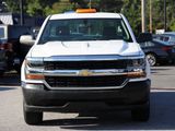 Used 2018 Chevrolet Silverado 1500 W/T w/ Trailering Package image 2
