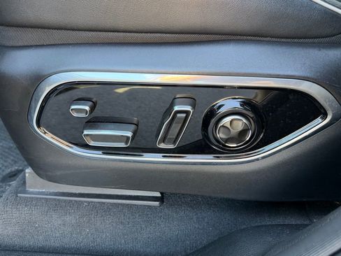 Certified 2024 Jeep Grand Cherokee L Summit image 23