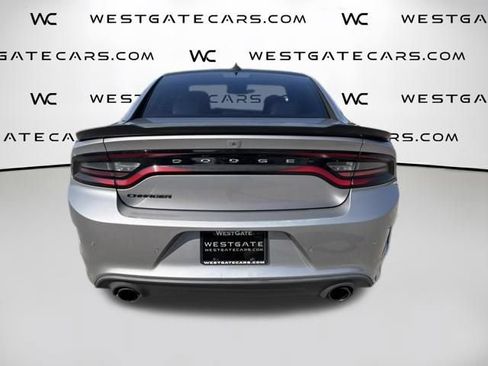 Used 2017 Dodge Charger R/T RWD image 8