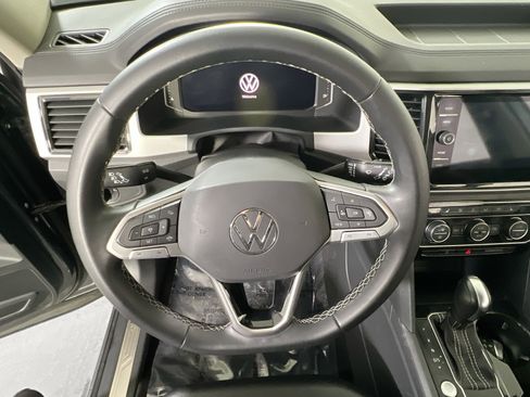 Used 2022 Volkswagen Atlas SE image 11