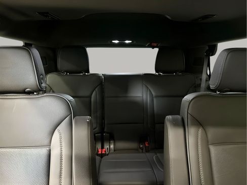 Used 2022 GMC Yukon Denali w/ Denali Ultimate Package AWD/4WD image 22