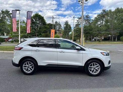 Used 2023 Ford Edge SEL w/ Convenience Package AWD/4WD image 5