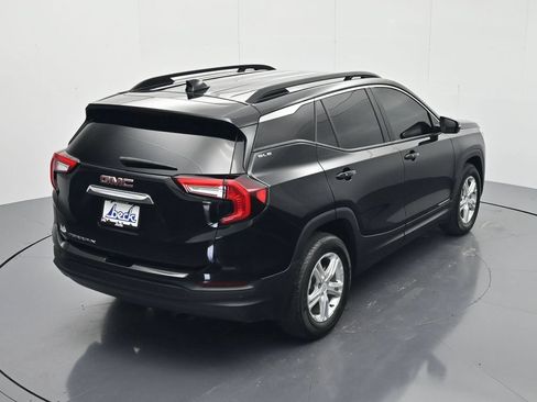 Certified 2024 GMC Terrain SLE w/ Driver Convenience Package FWD image 32