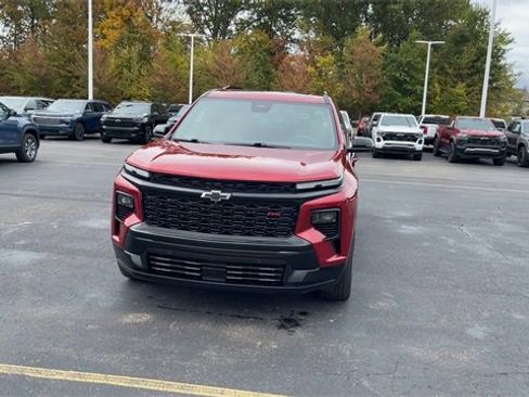 Certified 2025 Chevrolet Traverse RS w/ LPO, Floor Liner Package image 3