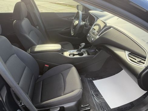 Used 2022 Chevrolet Malibu LT image 18
