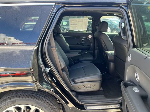 New 2026 Hyundai Palisade Calligraphy FWD image 11