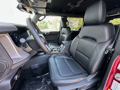 New 2026 Ford Bronco Outer Banks AWD/4WD image 18