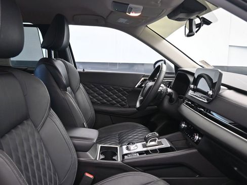 Used 2023 Mitsubishi Outlander SEL image 10