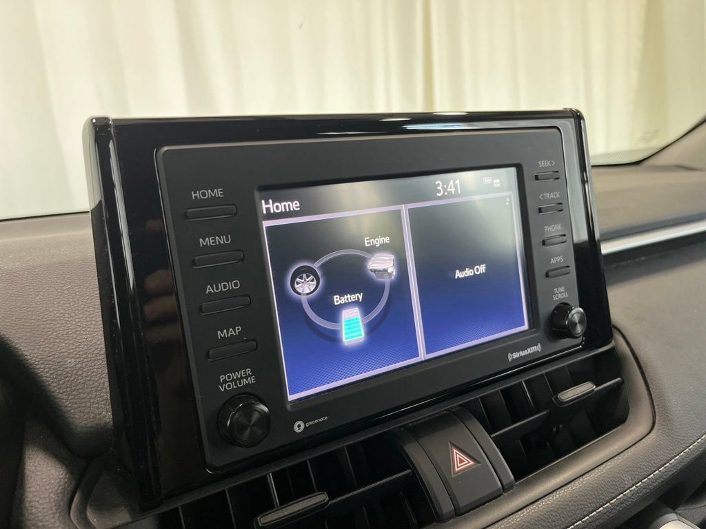 Used 2021 Toyota RAV4 XLE w/ XLE Grade Weather Package AWD/4WD image 11