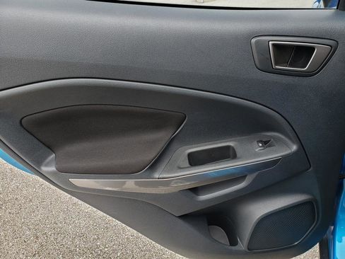 Used 2020 Ford EcoSport SE image 12