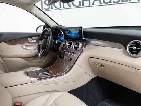 Certified 2022 Mercedes-Benz GLC 300 4MATIC w/ Multimedia Package Lite image 21