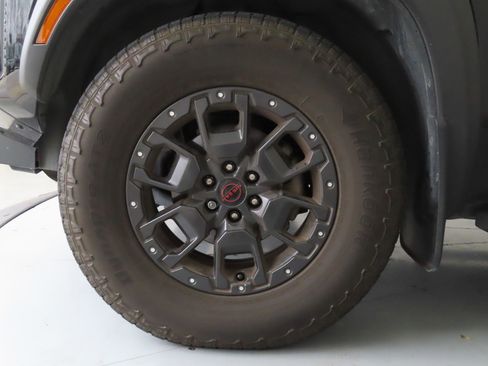 Used 2022 Nissan Frontier PRO-4X w/ Pro-4X Premium Package image 30