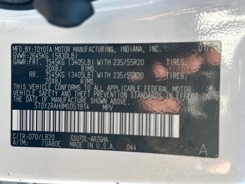 Used 2021 Toyota Highlander Limited image 28