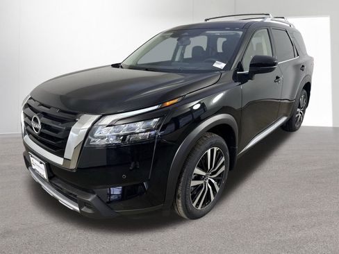 New 2025 Nissan Pathfinder Platinum image 25