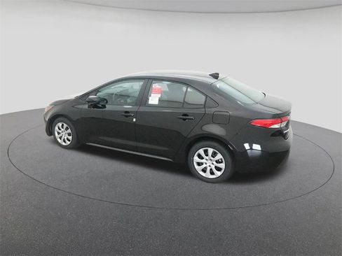 New 2026 Toyota Corolla LE image 4