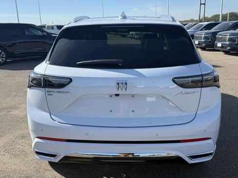 New 2026 Buick Envision Avenir image 7