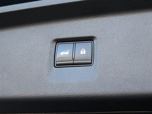 Certified 2025 INFINITI QX60 Pure image 29