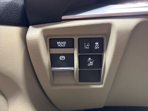 Used 2017 Acura MDX SH-AWD w/ Technology Package image 14