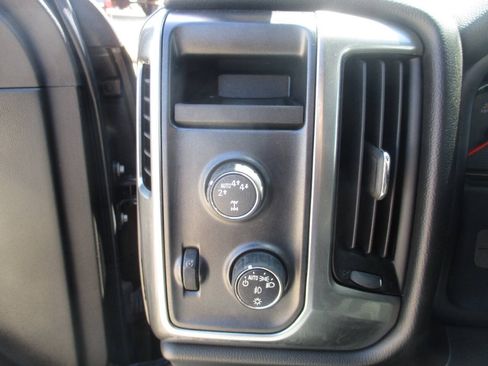 Used 2017 Chevrolet Silverado 1500 LT w/ All Star Edition AWD/4WD image 17