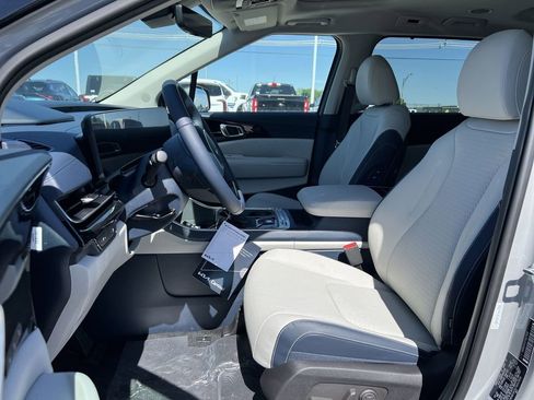 New 2026 Kia Carnival SX Prestige FWD image 11