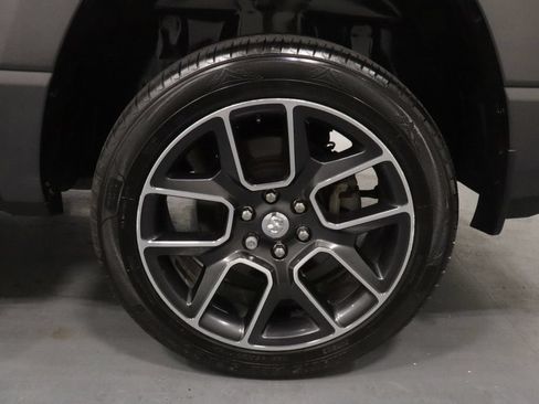 Used 2020 RAM 1500 Sport w/ Advanced Safety Group AWD/4WD image 22