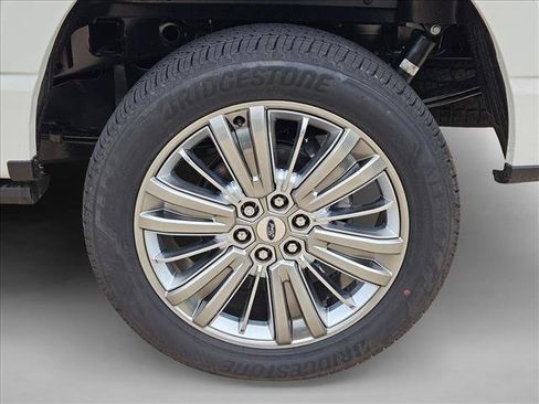 New 2026 Ford F150 Platinum w/ Equipment Group 703A Plus AWD/4WD image 10