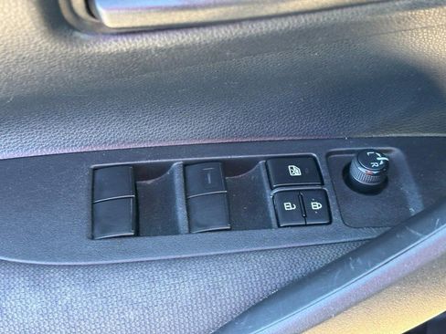 Used 2024 Toyota Corolla LE image 17