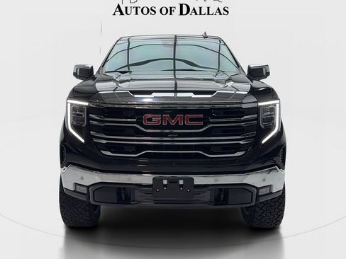 Used 2024 GMC Sierra 1500 SLT image 3