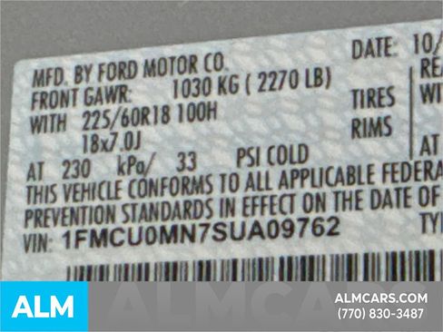 Used 2025 Ford Escape ST-Line image 36