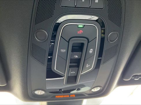 Used 2019 Audi SQ5 Prestige AWD/4WD image 33