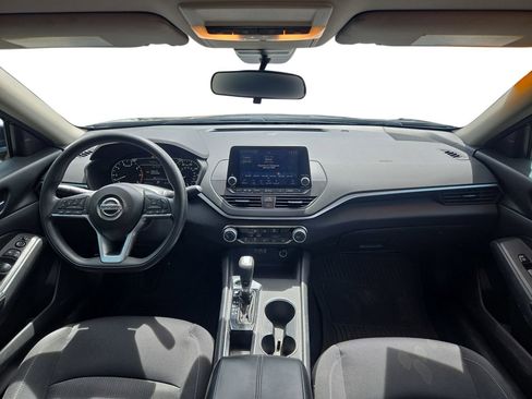 Used 2022 Nissan Altima 2.5 SV image 9