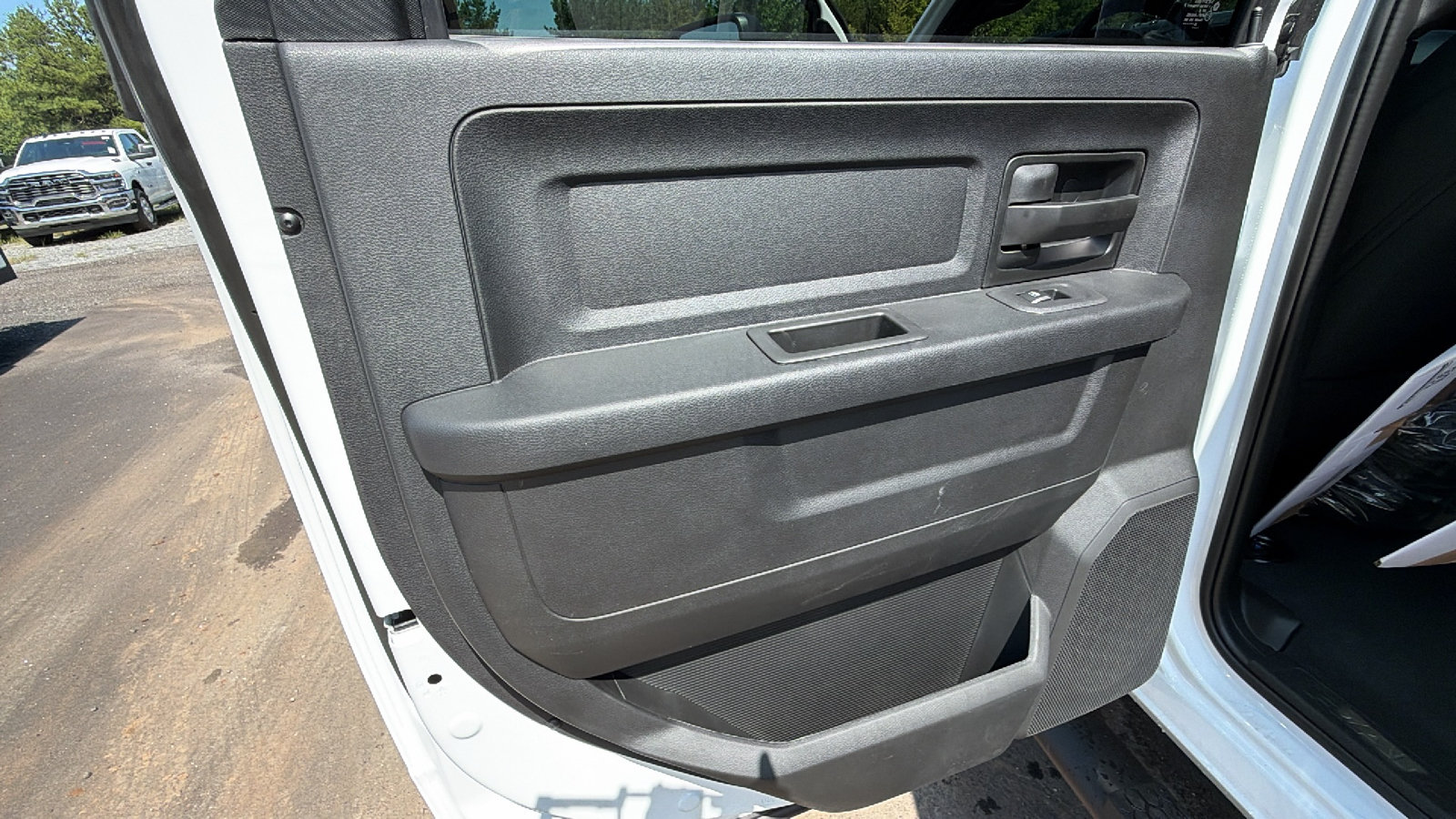 New 2026 RAM 2500 Tradesman AWD/4WD image 18