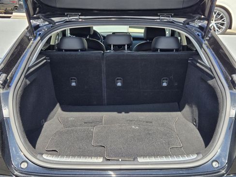 Used 2019 Kia Stinger RWD image 28
