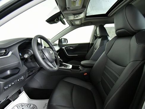 New 2025 Toyota RAV4 XLE Premium image 5
