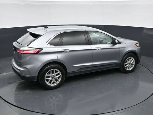 Used 2024 Ford Edge SEL AWD/4WD image 30