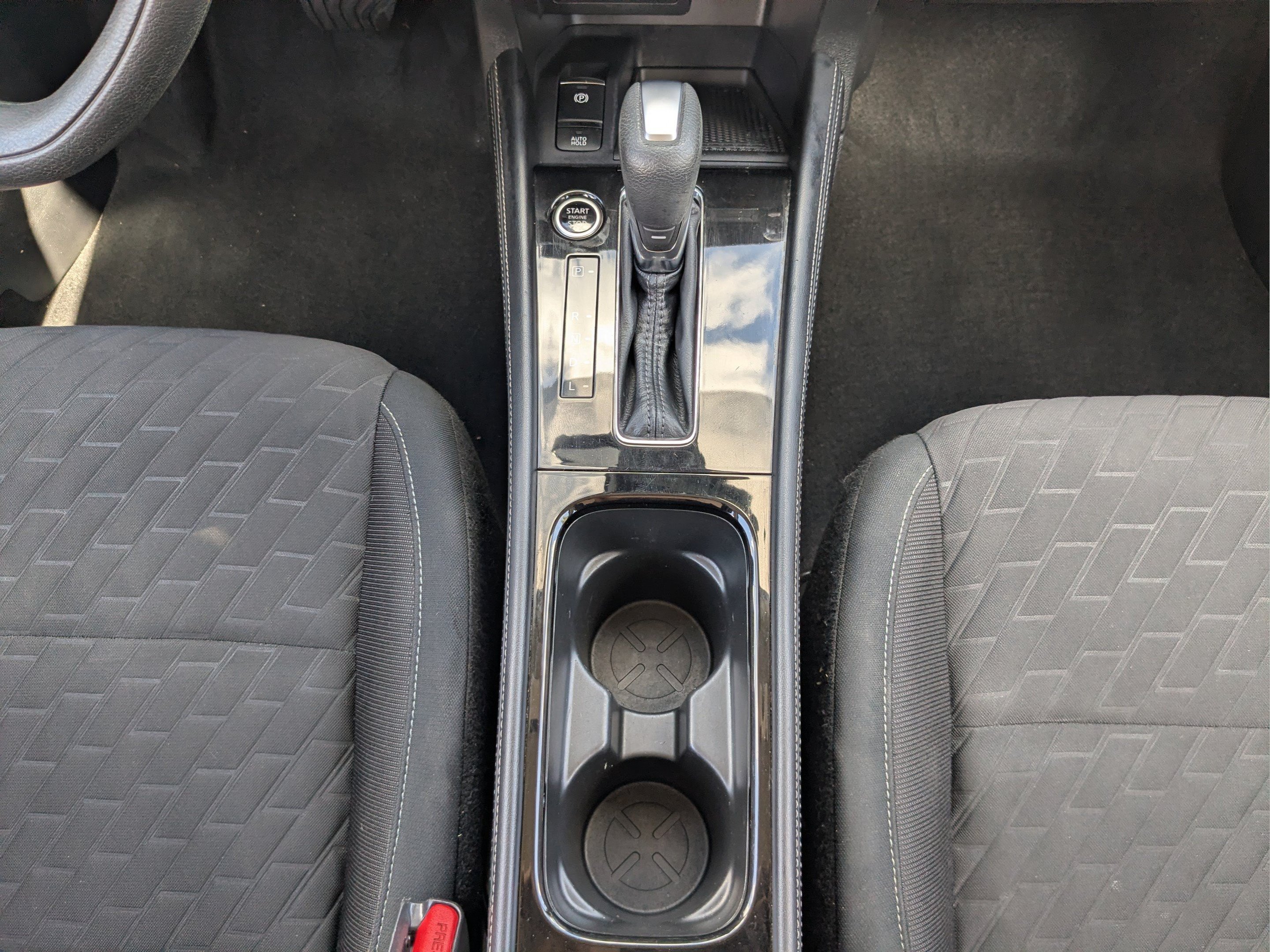 Used 2023 Nissan Kicks SV FWD image 15