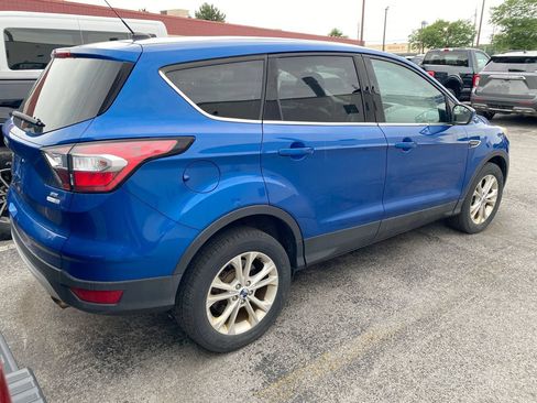 Used 2017 Ford Escape SE AWD/4WD image 3