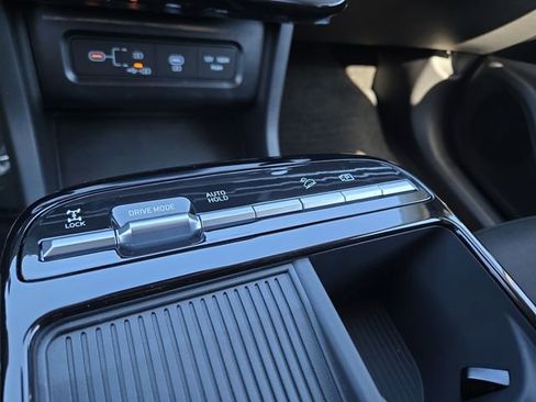 New 2026 Hyundai Tucson Blue SE AWD/4WD image 13