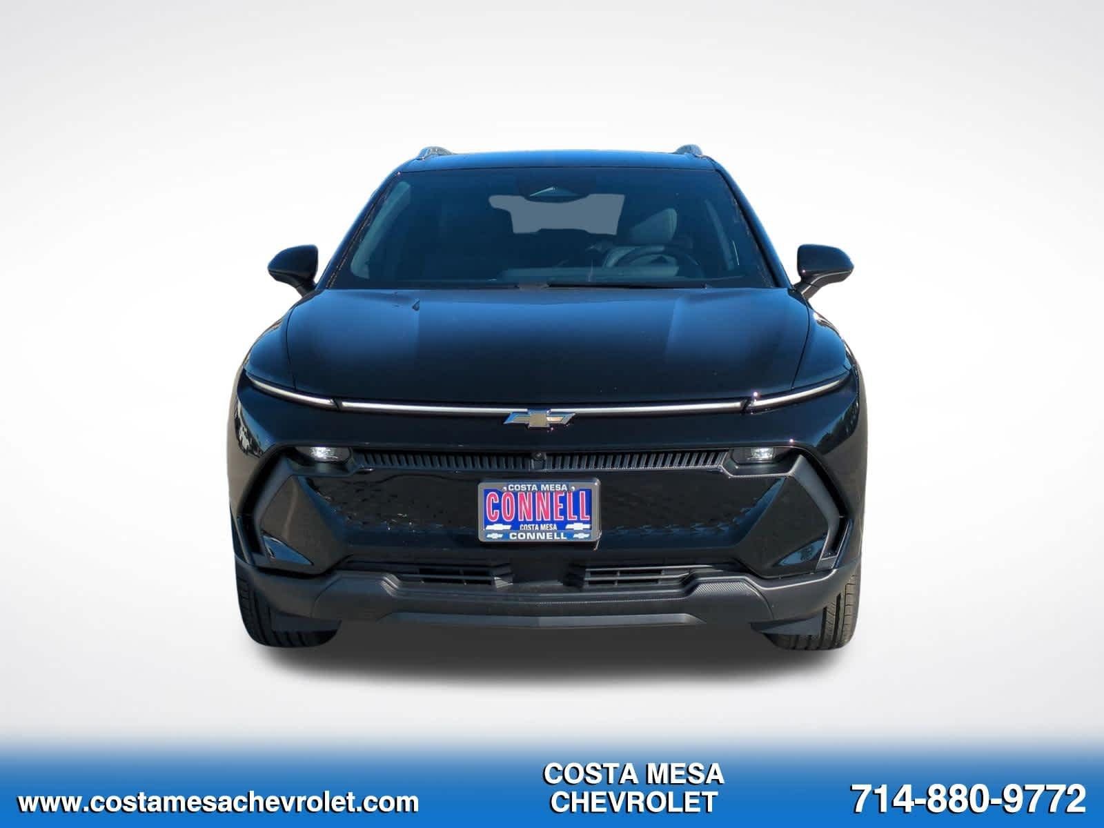 New 2026 Chevrolet Equinox EV LT AWD/4WD image 2