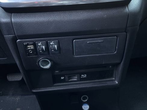 Used 2015 Toyota Sienna SE Premium image 21